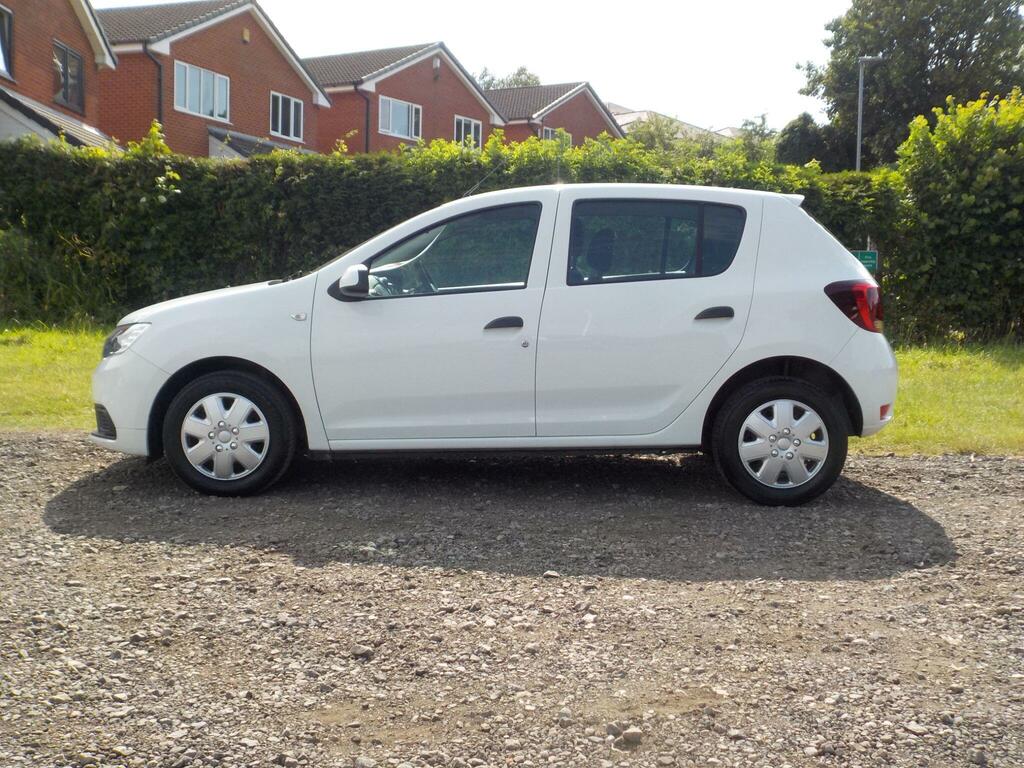 Dacia Sandero 1.0 Sce Ambiance Euro 6 Black #2