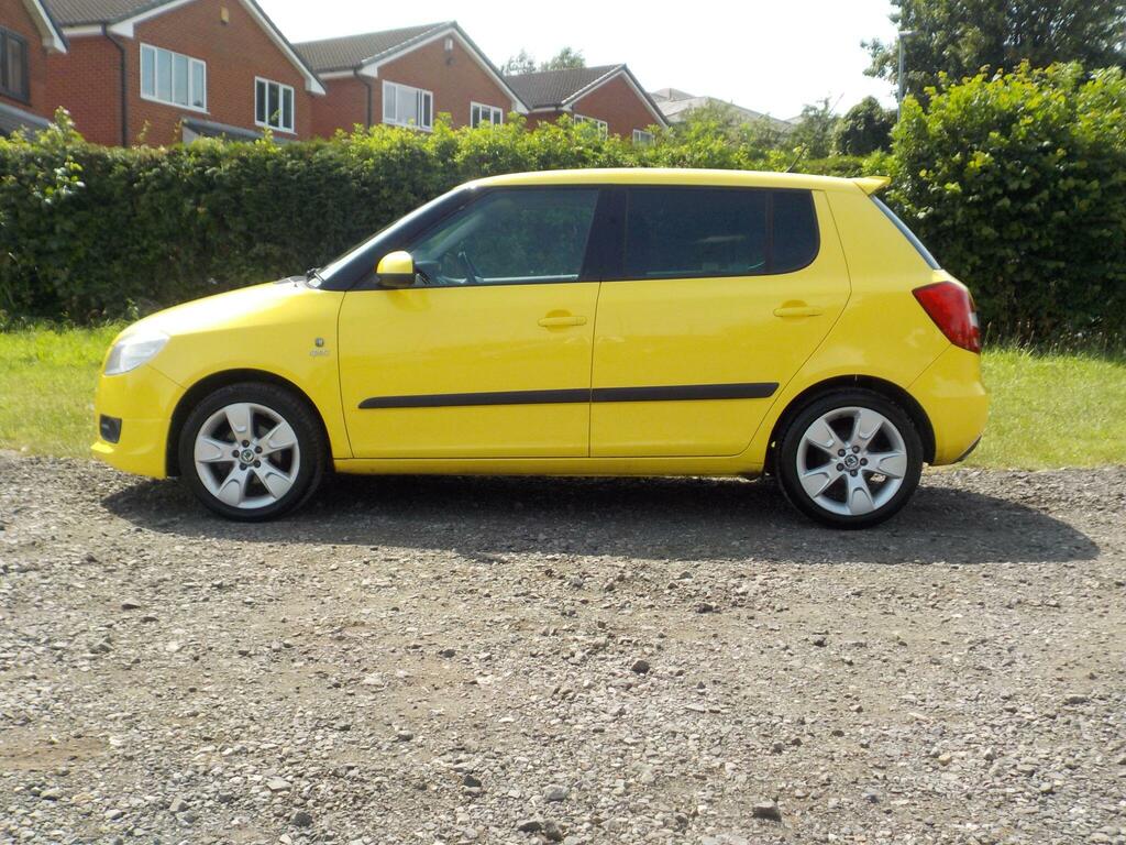 Skoda Fabia 1.2 Htp 12V Sport  #2