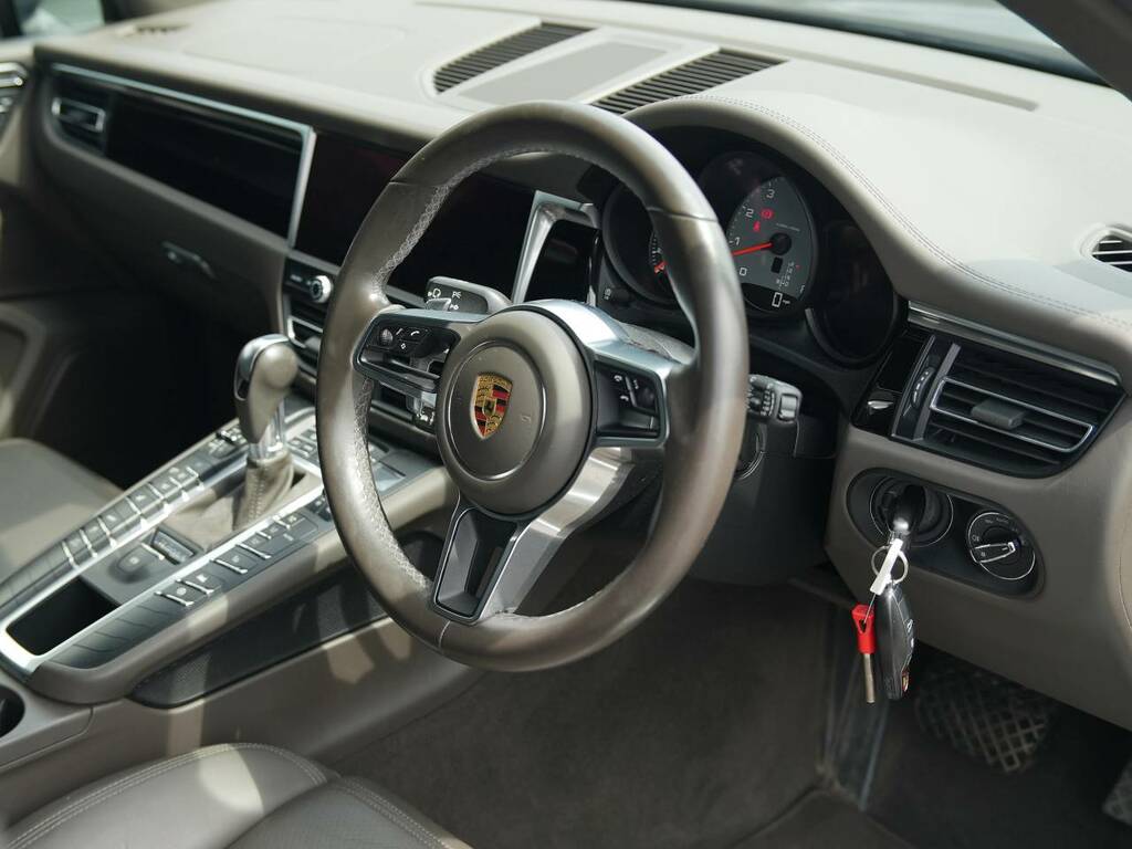 Porsche Macan S My21 Grey #4