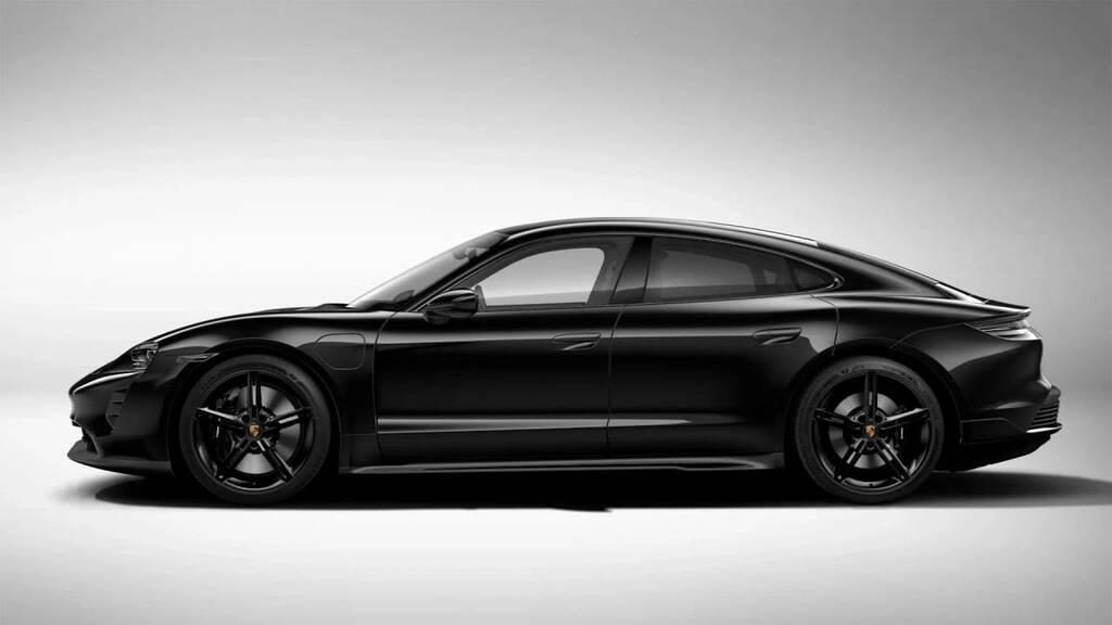 Porsche Taycan 4S Black #2