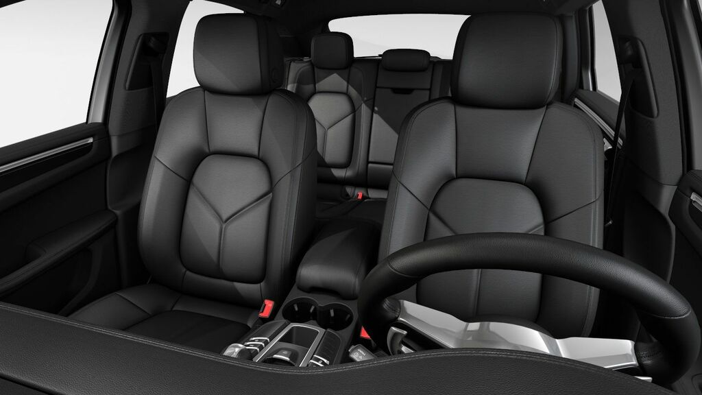 Porsche Macan S Diesel Black #2