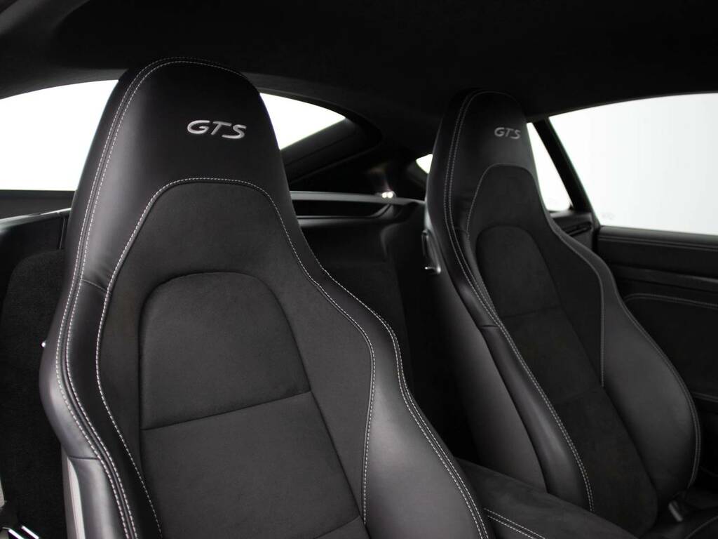 Porsche 718 Cayman Gts 4.0 My23 Black #5