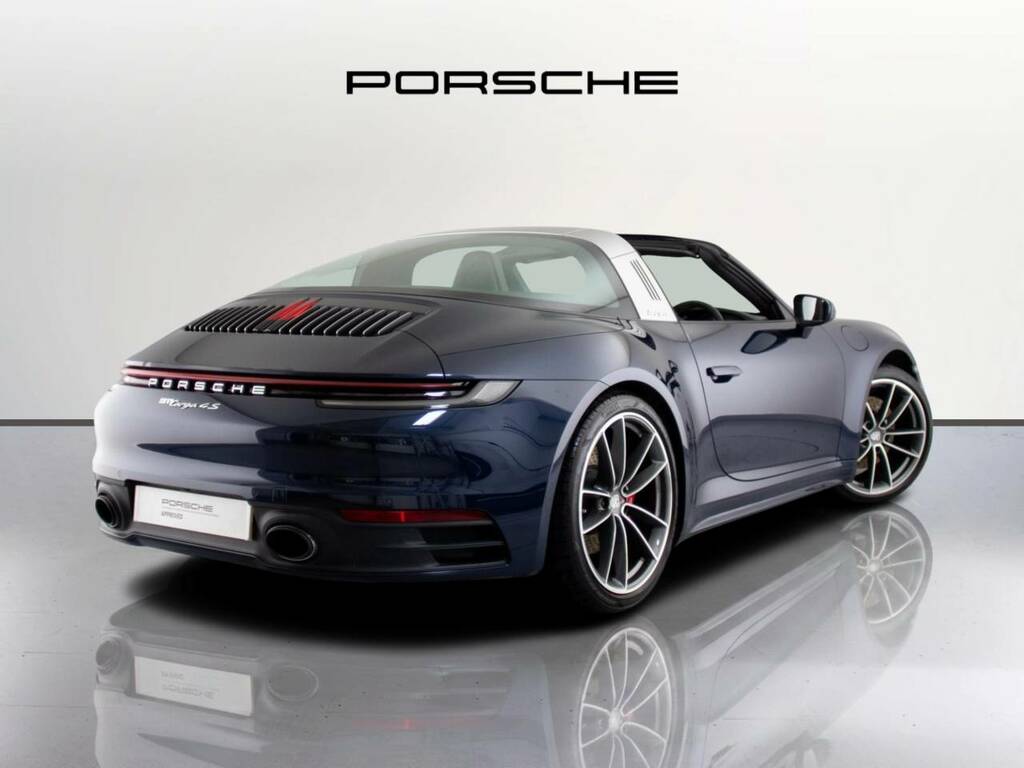 Porsche 911 S 2dr #3