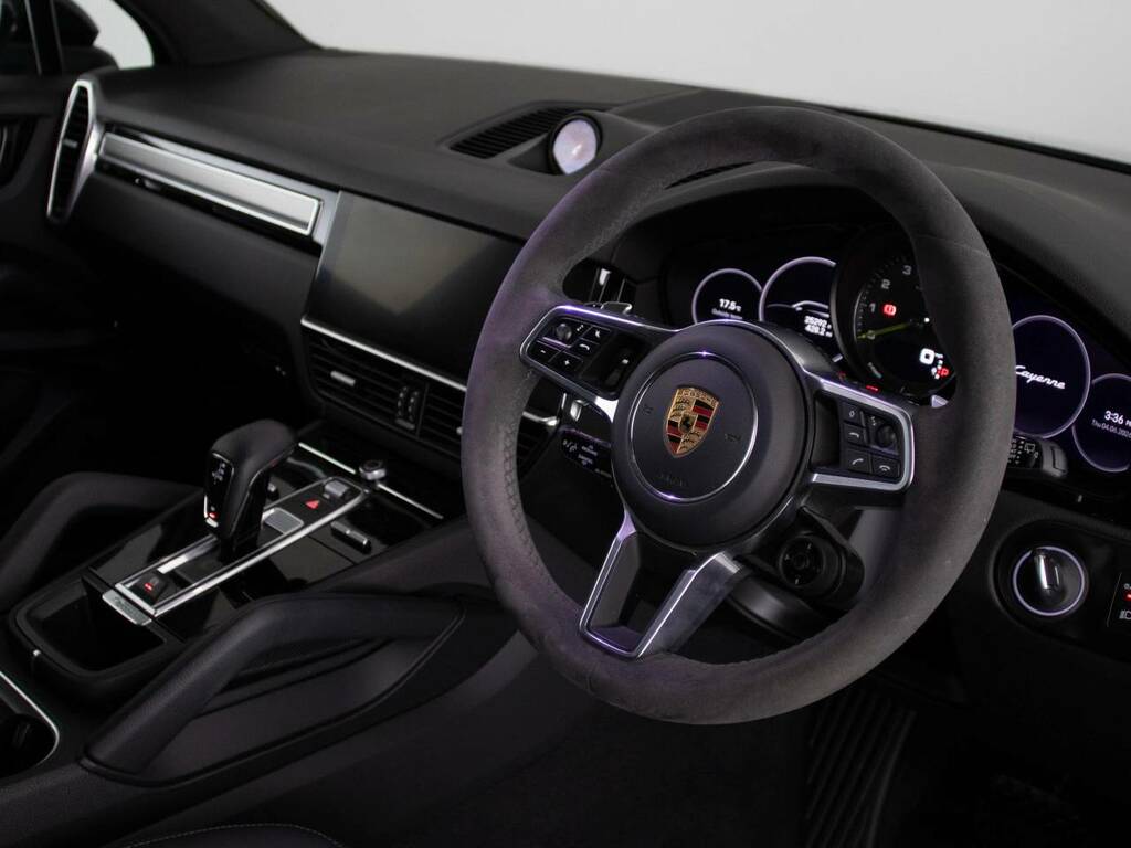 Porsche Cayenne E-hybrid Platinum Edition My23 Black #4