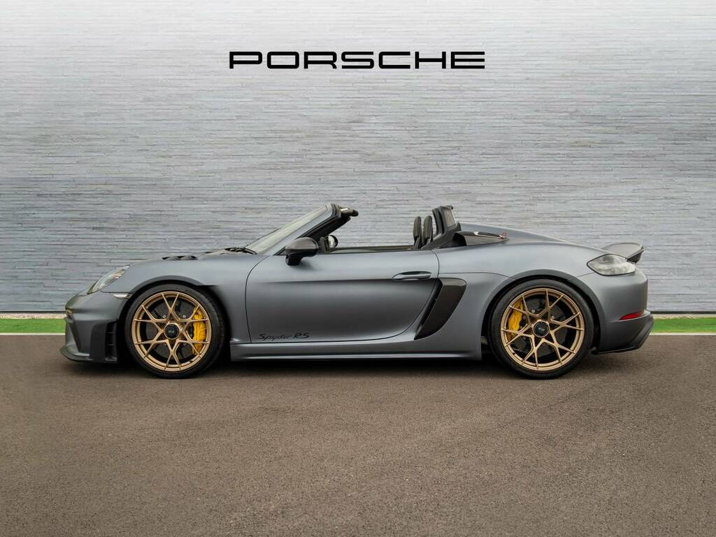 Porsche 718 Spyder Rs Grey #2