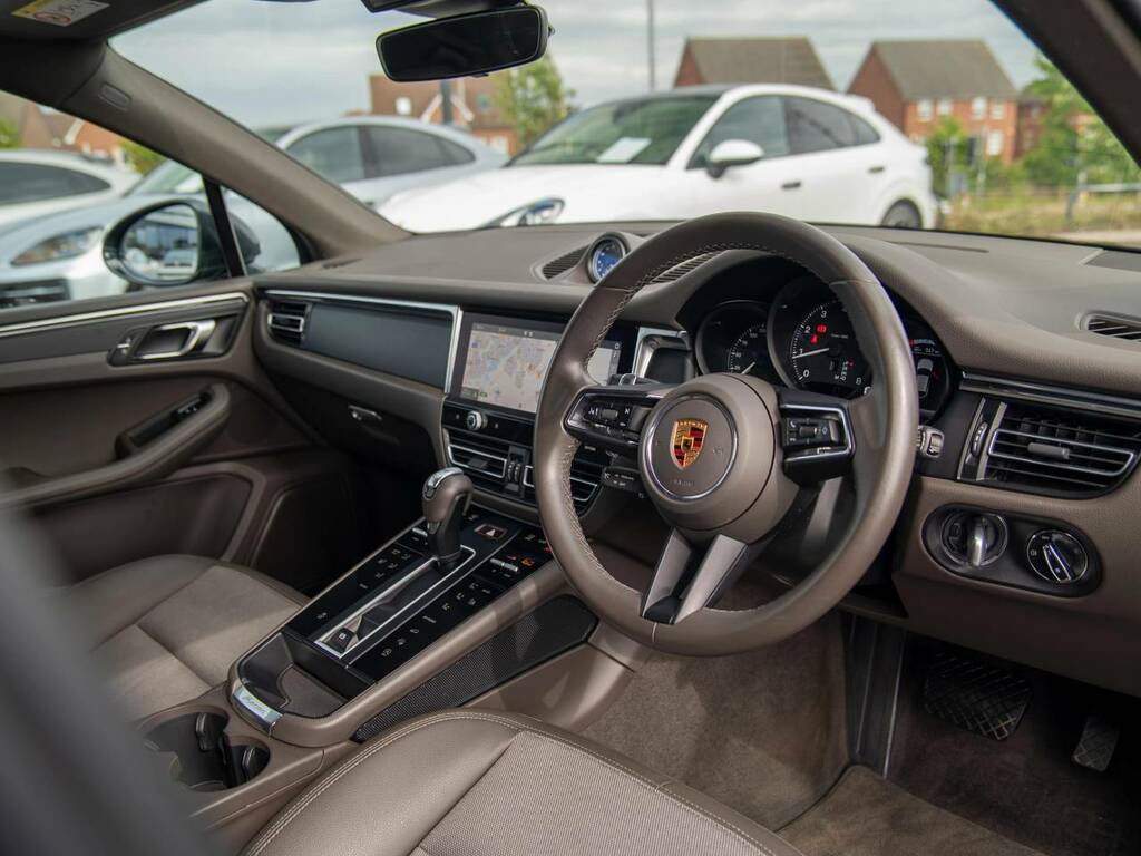 Porsche Macan Suv Grey #4