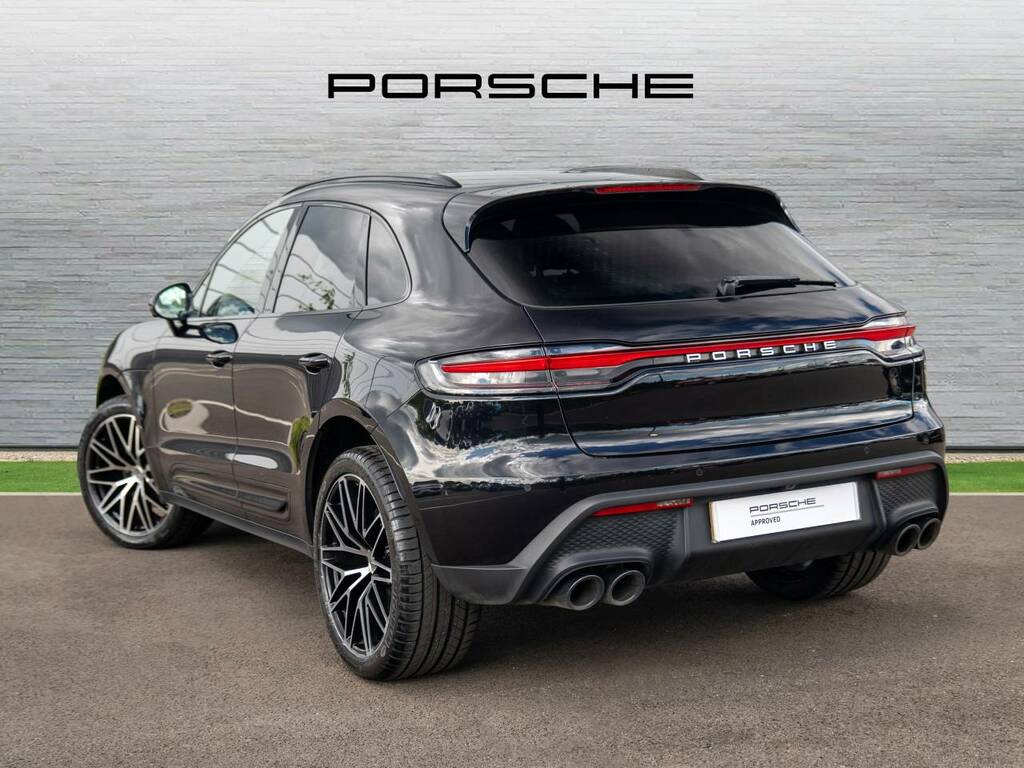 Porsche Macan My23  Black #3