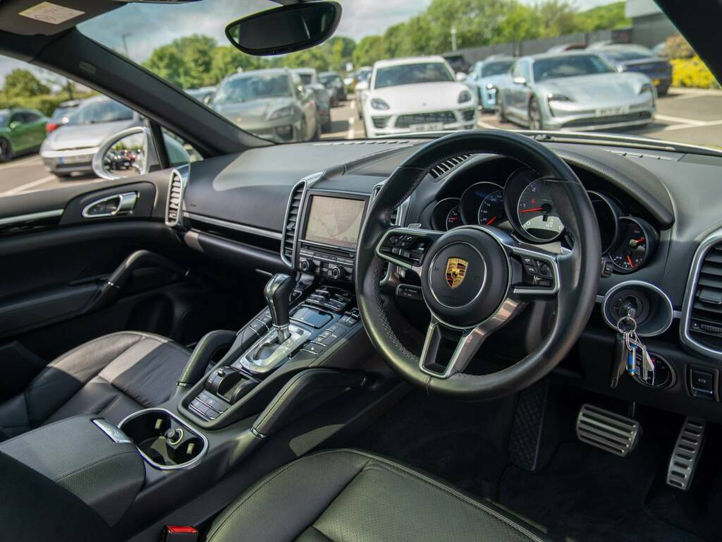 Porsche Cayenne S Diesel Silver #3