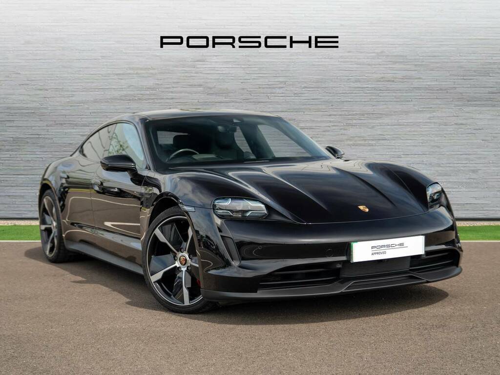 Porsche Taycan 4S Black