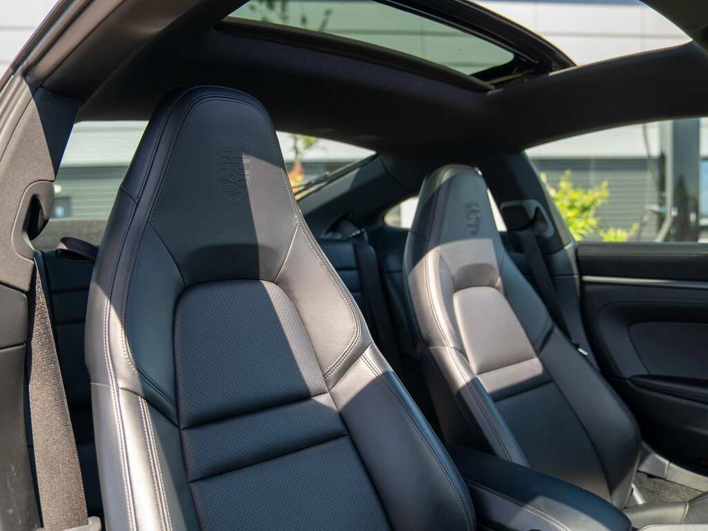 Porsche 911 Carrera 4S Black #5