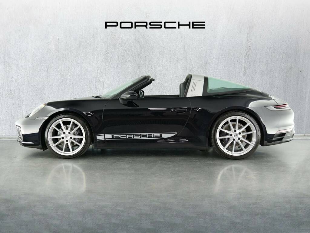 Porsche 911 Targa 4 My24 Black #2