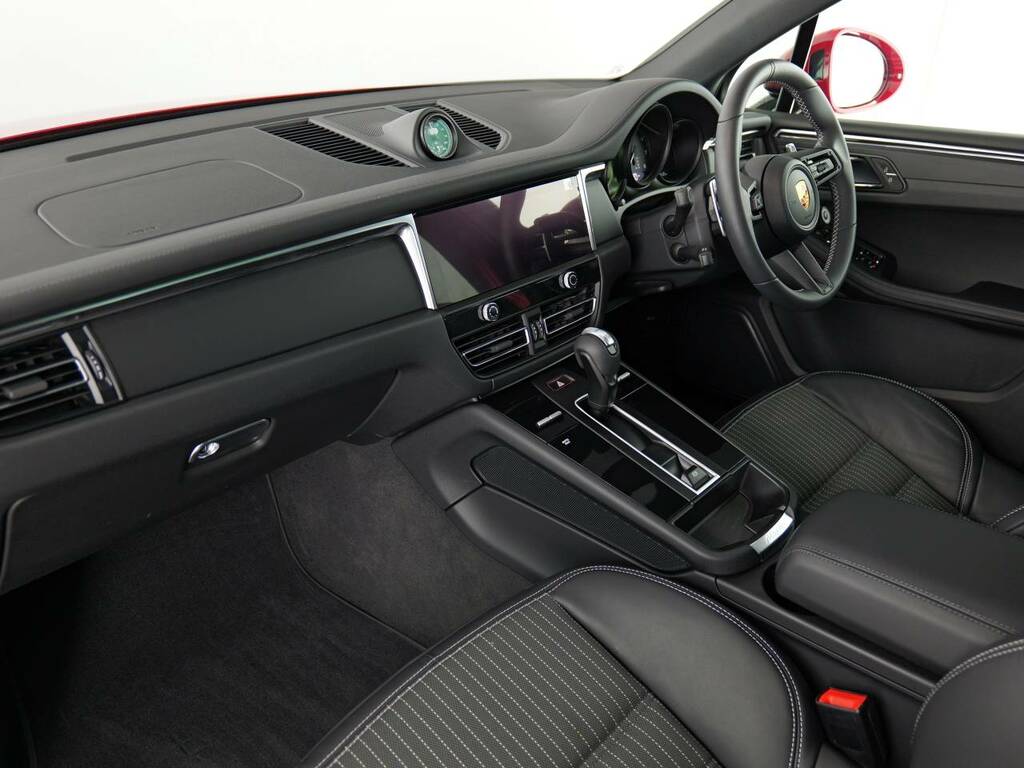 Porsche Macan T Red #5
