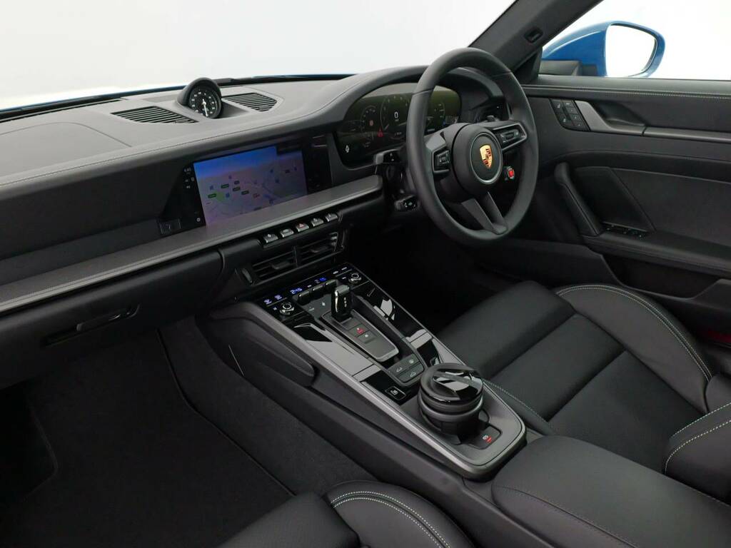 Porsche 911 Carrera #5