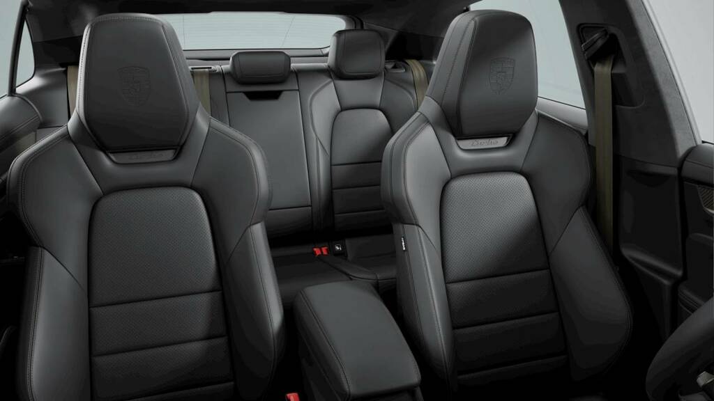 Porsche Macan Turbo Electric Black #5