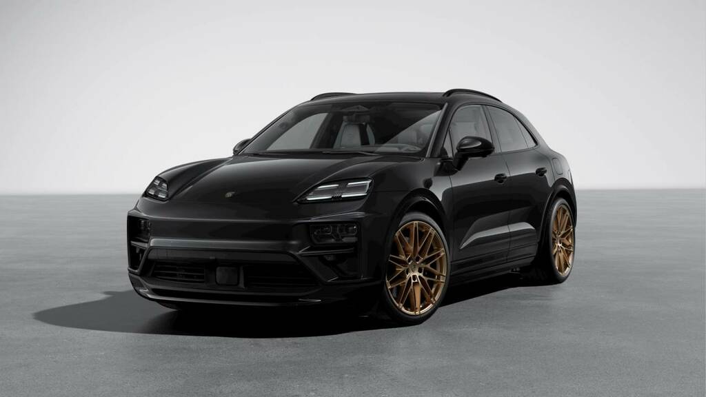 Porsche Macan Turbo Electric Black