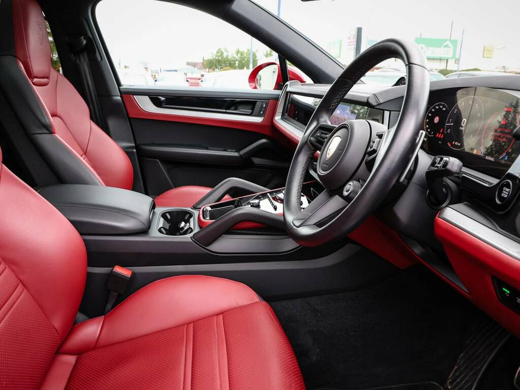 Porsche Cayenne S Coup233 My24  Red #5