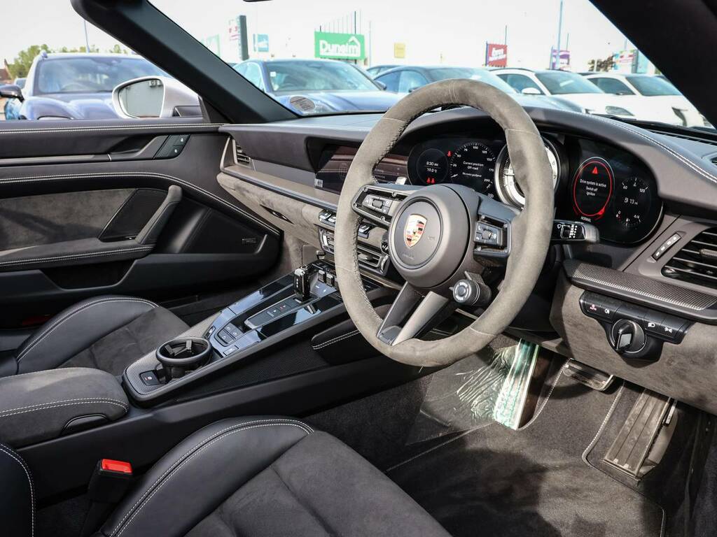 Porsche 911 Carrera Gts Cabriolet My24 Silver #4