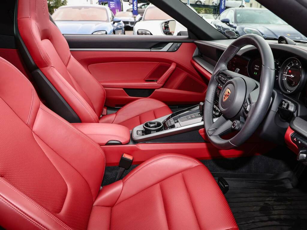 Porsche 911 Targa 4 My23 White #5