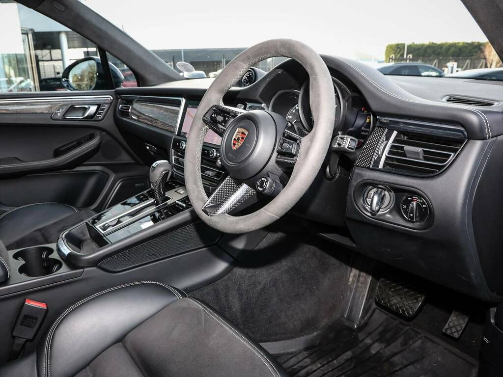Porsche Macan Gts  #4