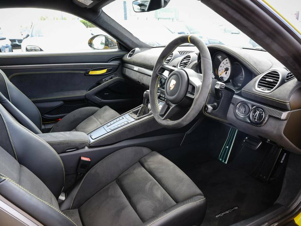 Porsche 718 Cayman Gt4 Rs My24 Yellow #4