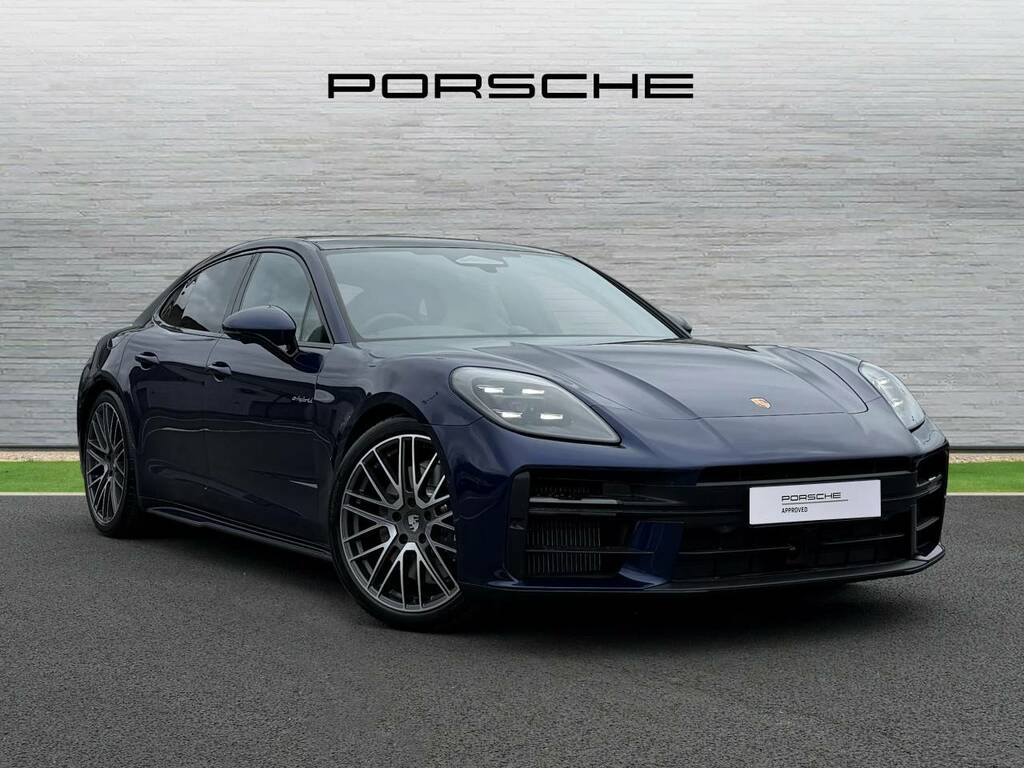 Porsche Panamera 4 E-hybrid Blue