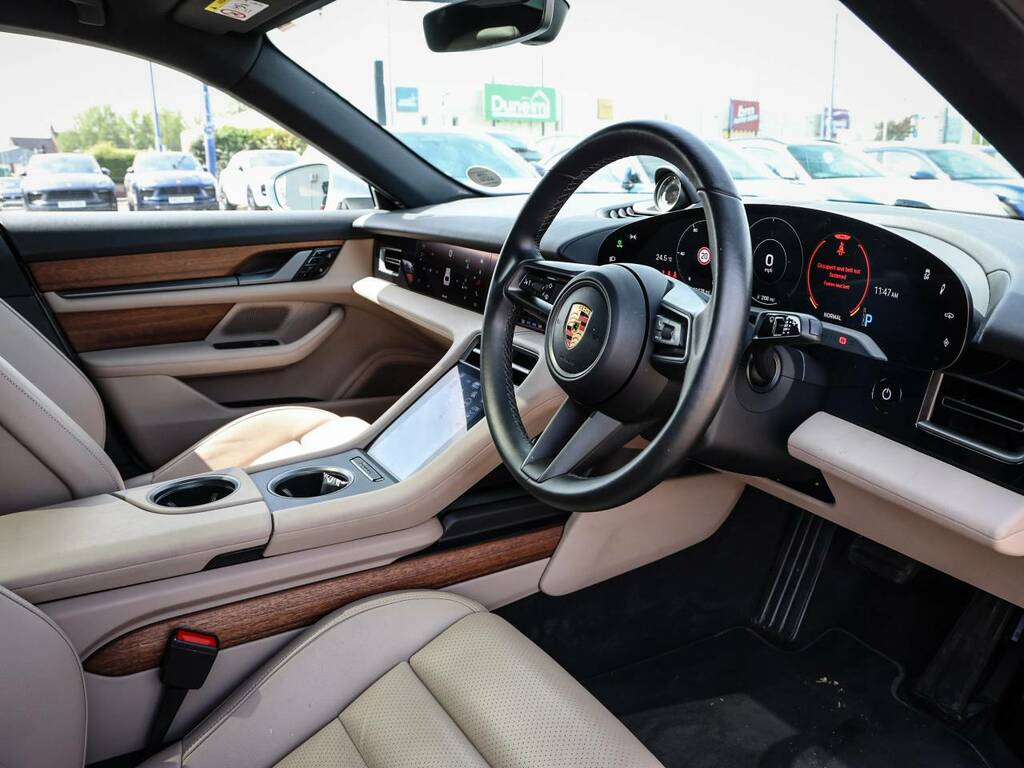 Porsche Taycan 4 Cross Turismo Silver #4
