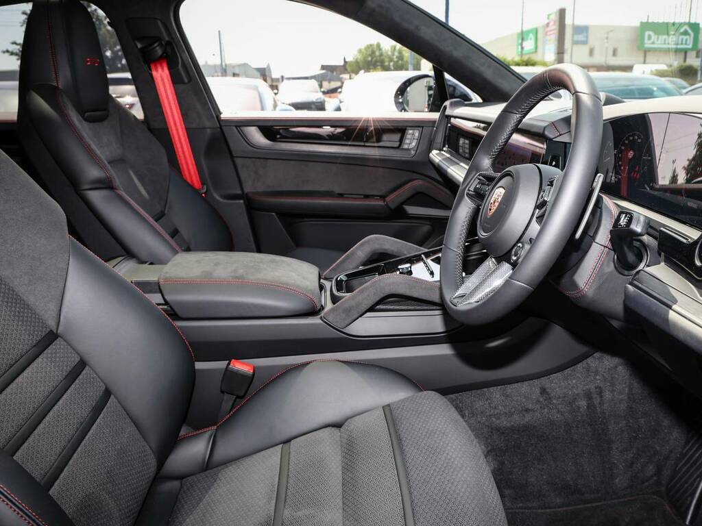 Porsche Cayenne Gts Coup233 Black #5