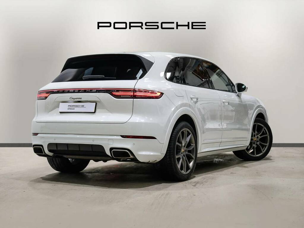 Porsche Cayenne Suv White #3