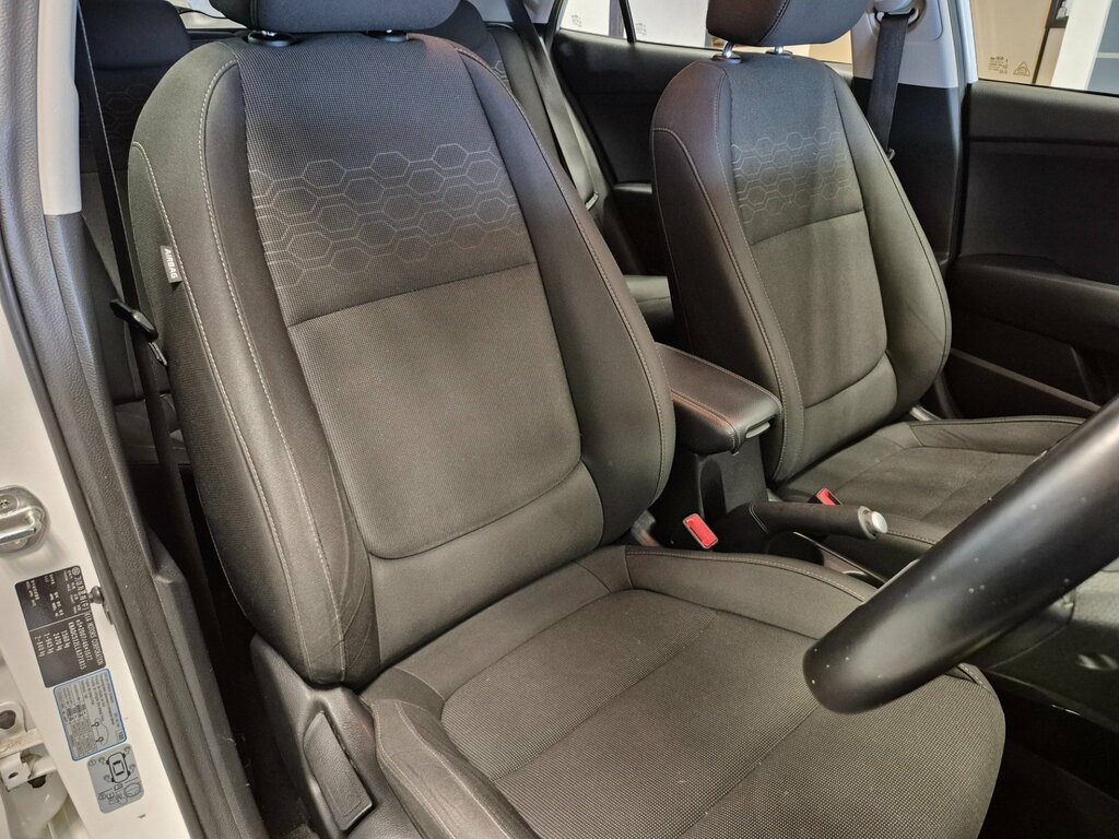 Kia RIO 1.2 1 Isg 83 Bhp. 2020 Model Year-ac-bluetooth White #23