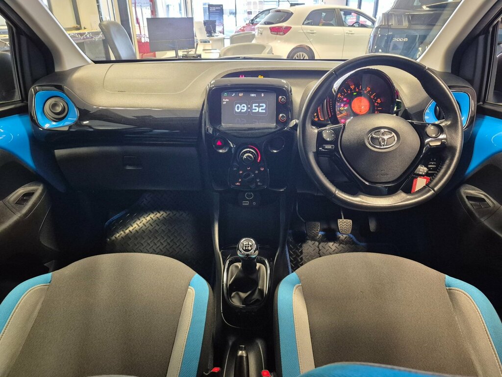 Toyota Aygo 1.0 Vvt-i X-cite Hatchback Euro Blue #3