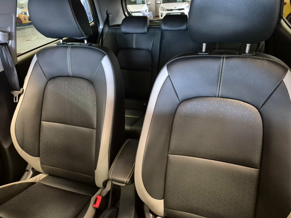 Kia Picanto 1.0 Gt-line 4 Seats Black #30