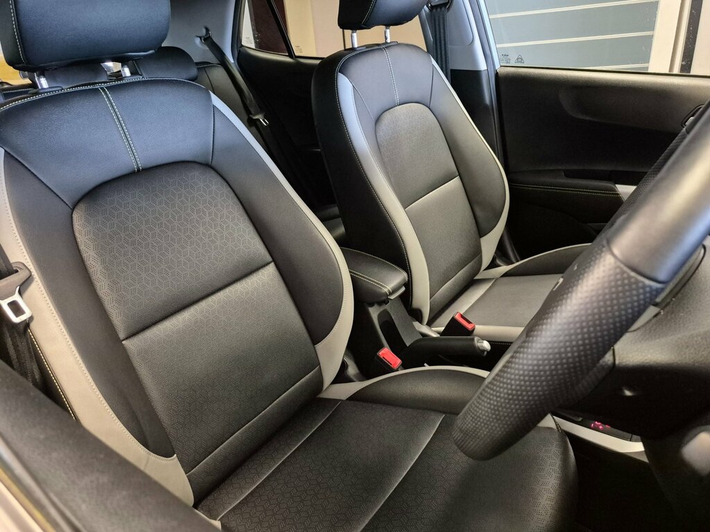 Kia Picanto 1.0 Gt-line 4 Seats Black #28