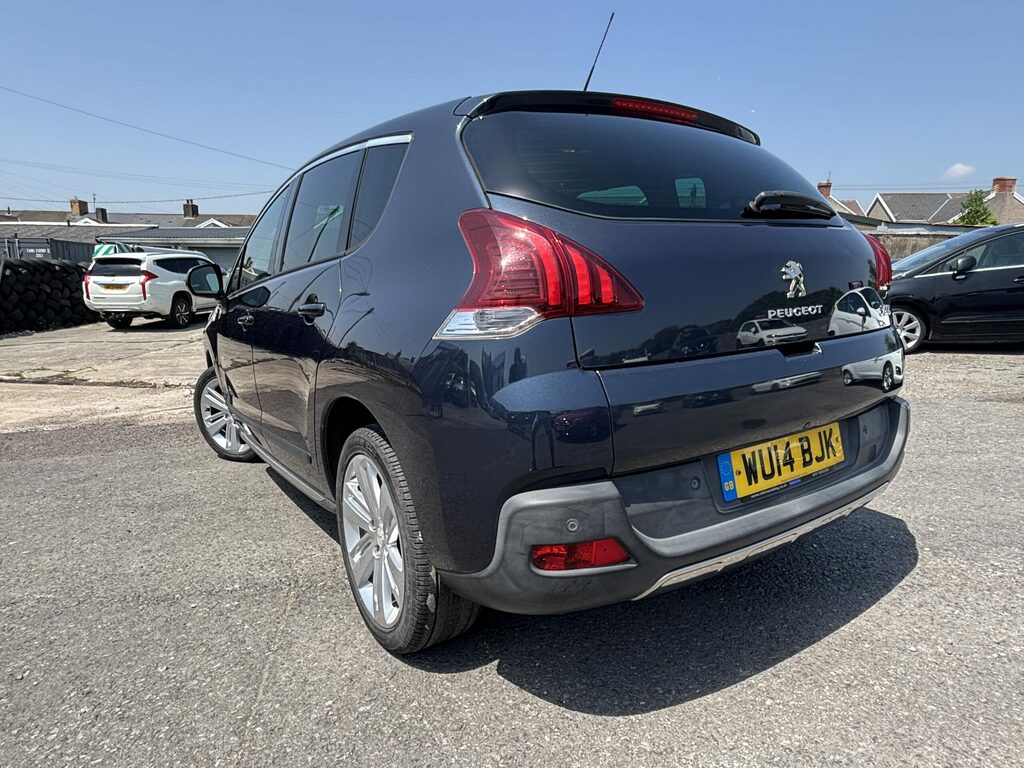 Peugeot 3008 Active White #9