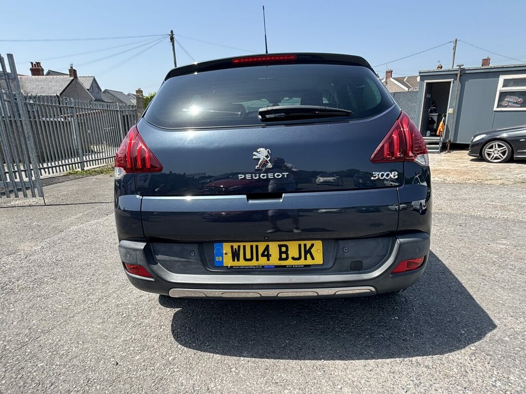 Peugeot 3008 Active White #10