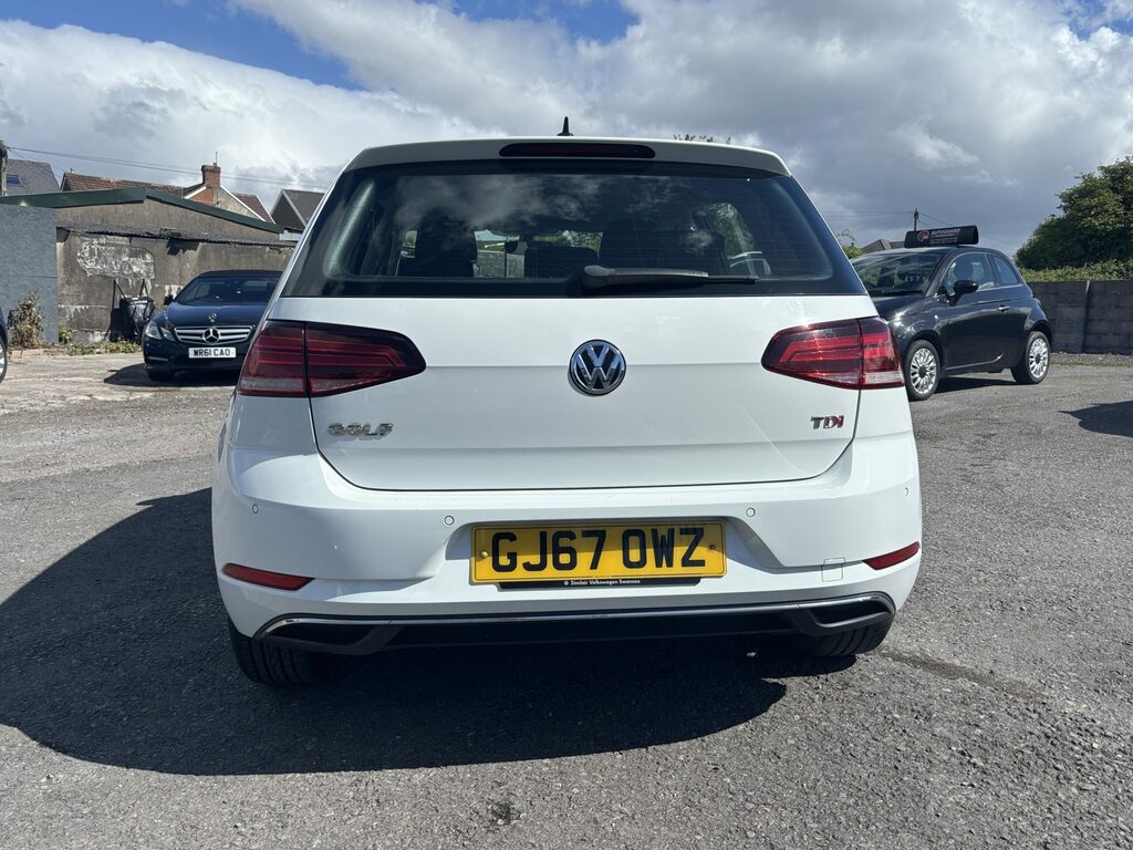 Volkswagen Golf 1.6 Tdi Se Nav  #5