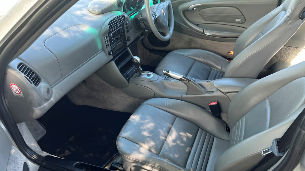 Porsche 911 996 Carrera 4 S Coupe Silver #8