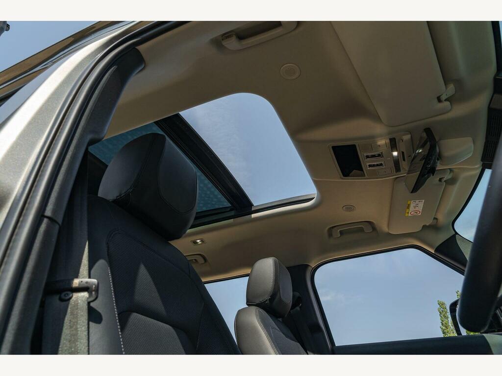 Land Rover Defender 110 3.0 D250 Mhev Xs Edition 4Wd Euro 6 Ss YV24AKP #4