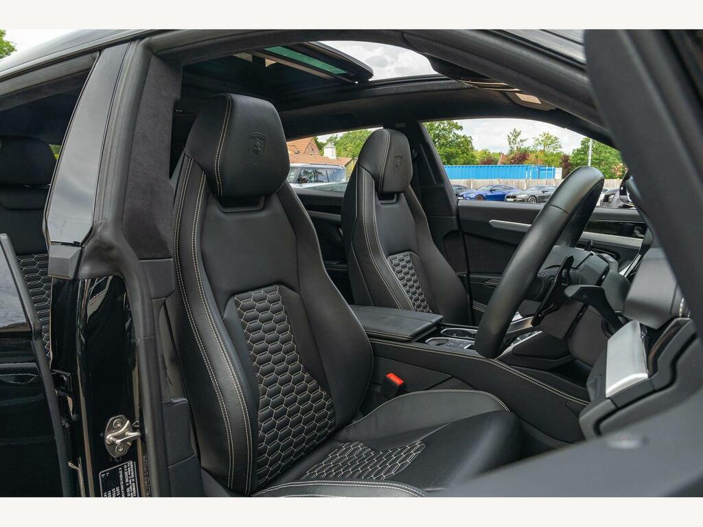 Lamborghini Urus Estate Grey #21