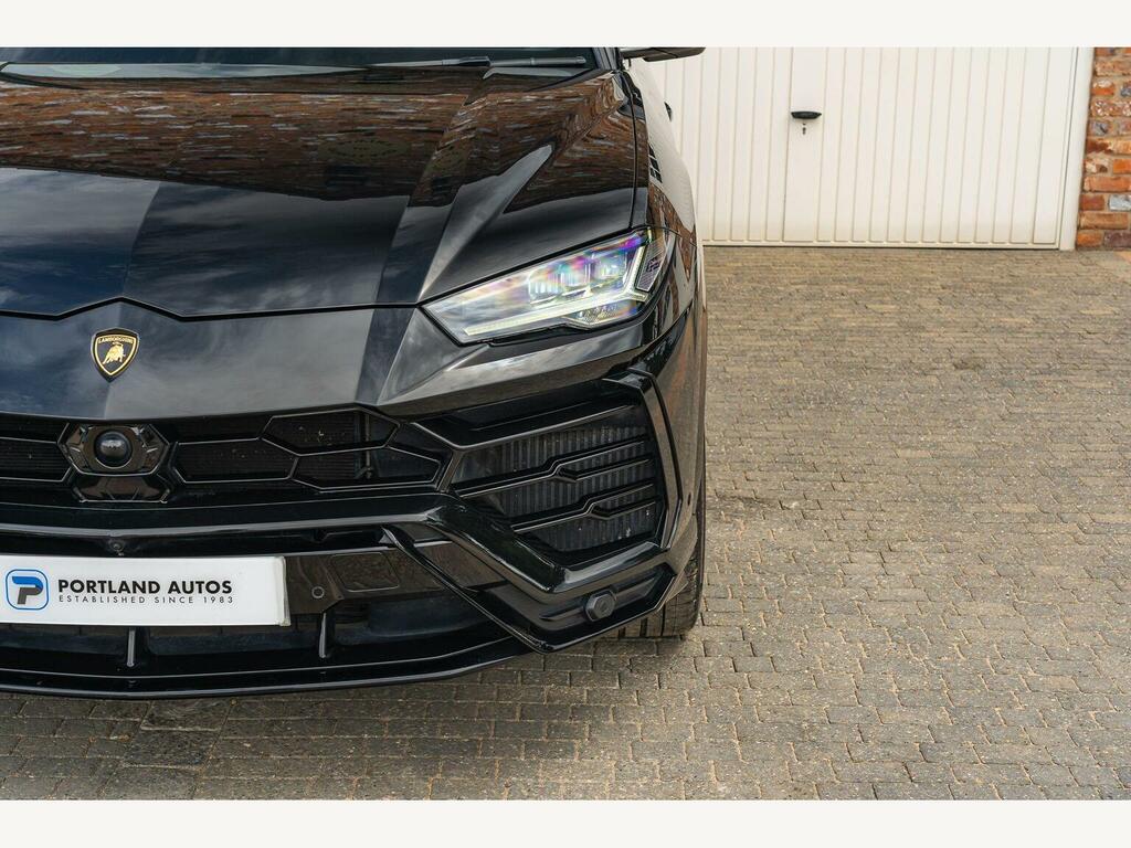 Lamborghini Urus Estate Grey #7