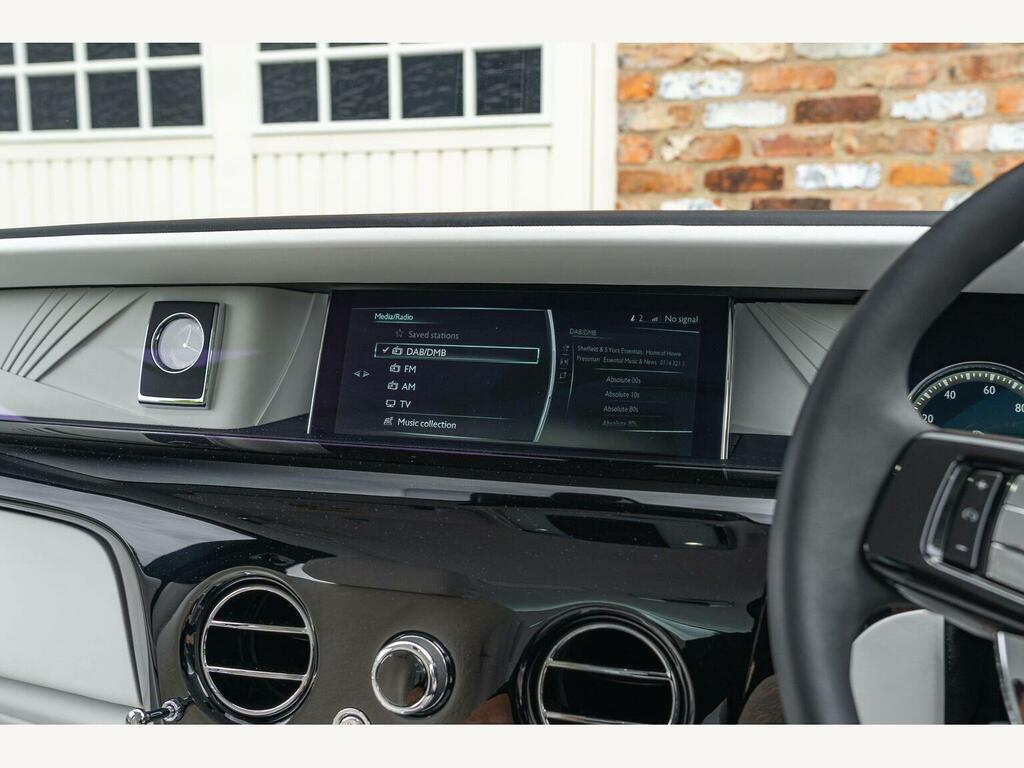 Rolls-Royce Phantom V12 Purple #54