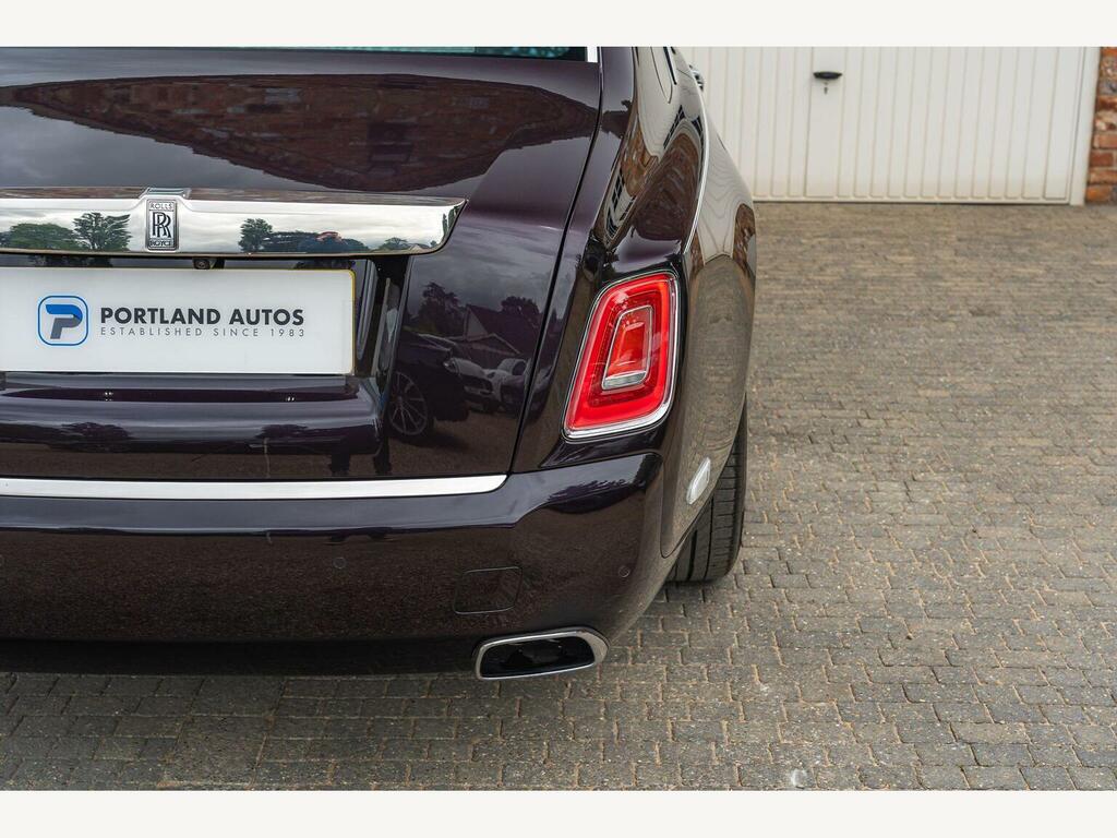 Rolls-Royce Phantom V12 Purple #19