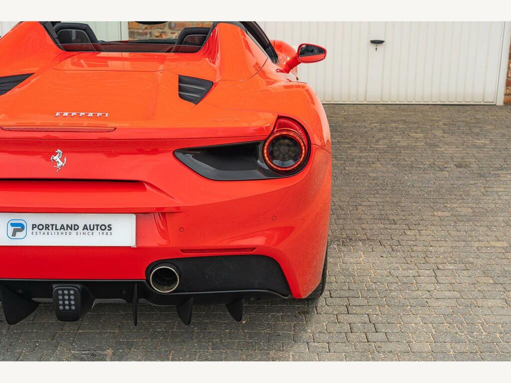 Ferrari 488 Spider 2dr Auto Red #15