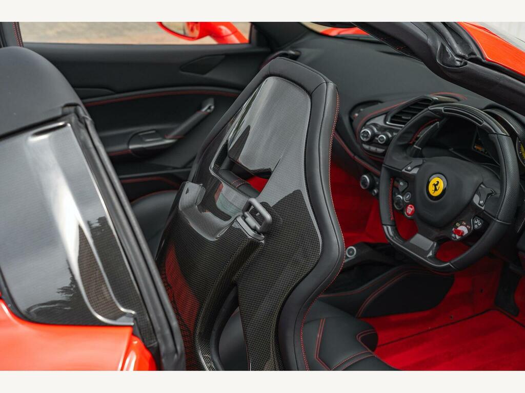 Ferrari 488 Spider 2dr Auto Red #32