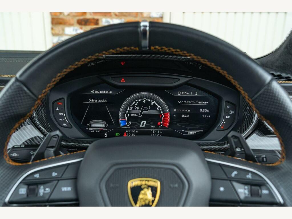 Lamborghini Urus V8 #43