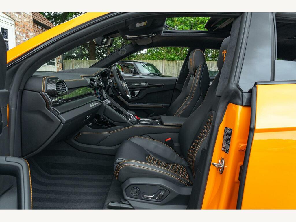 Lamborghini Urus V8 #29