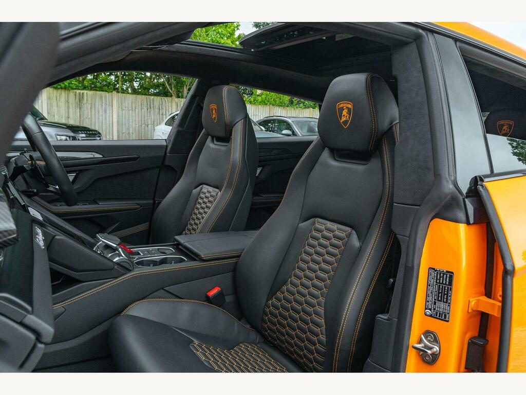 Lamborghini Urus V8 #30