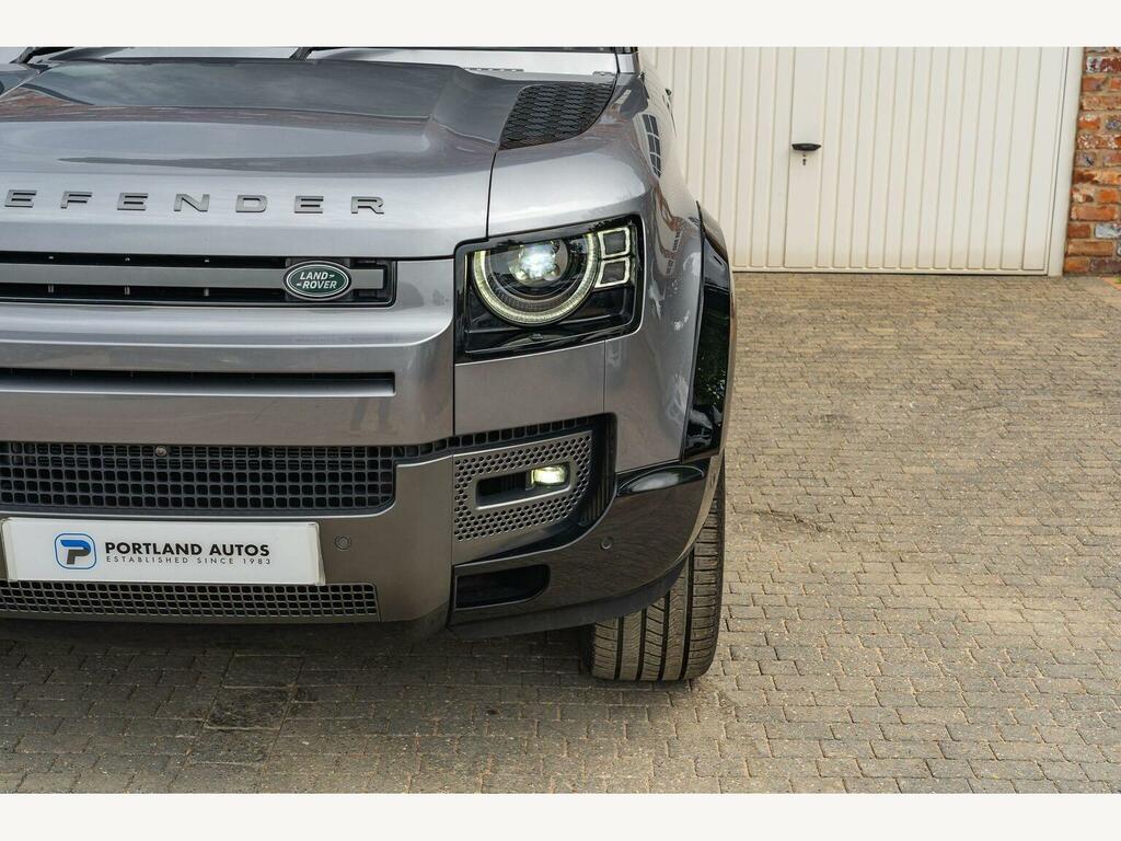 Land Rover Defender 130 Outbound Red #8