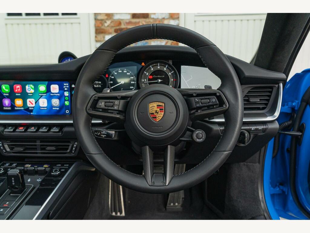 Porsche 911 Carrera 4 Gts Green #36