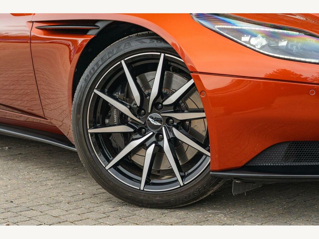 Aston Martin DB11 4.0 V8 Volante Euro 6 Ss