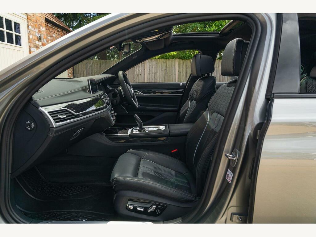 BMW 7 Series 730D Mht M Sport Grey #27
